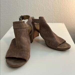 Franco Sarto Brown Sandals with Woven Leather Design